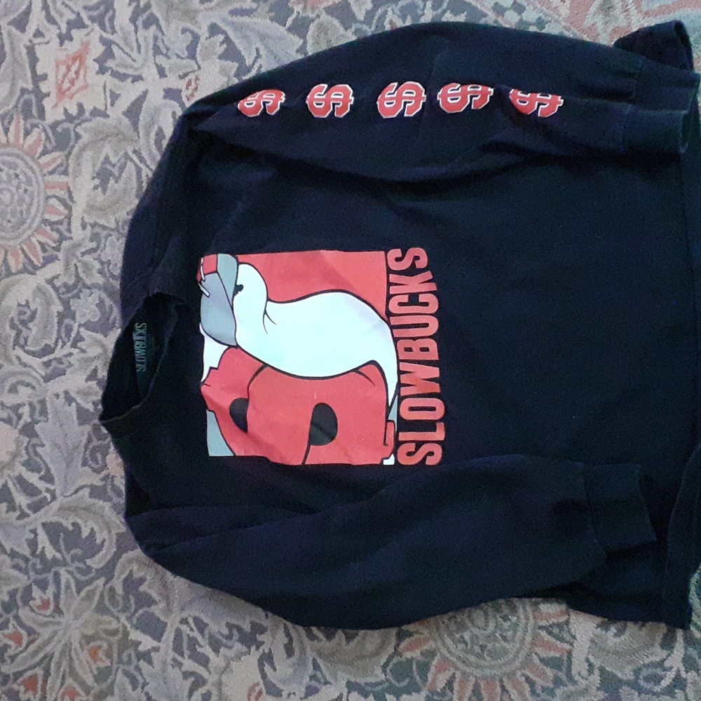 Slow Bucks long sleeve graphic tee